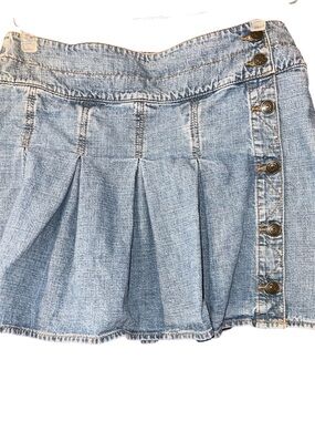 Vintage Ralph Lauren Light Blue Denim Pleated Skater Skirt with Side Buttons 14